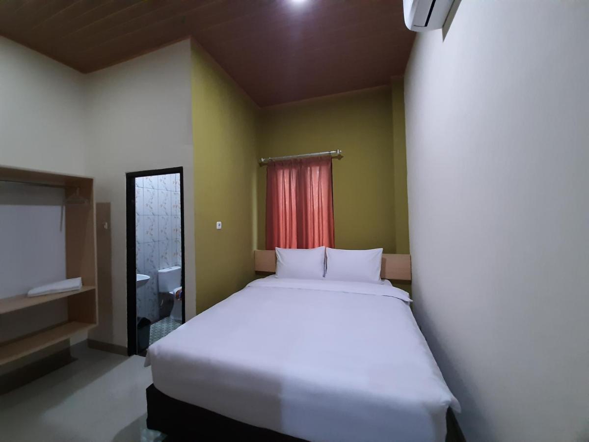 Hotel Sriwijaya 99 Palembang Ngoại thất bức ảnh